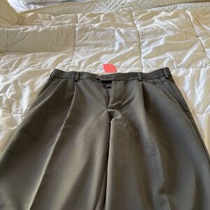 Dockers Men's Olive Dress Slacks